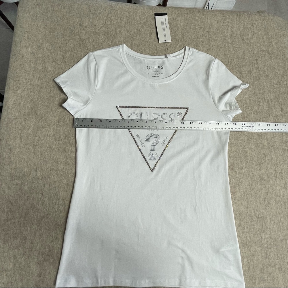 GUESS rainbow rhinestone embellished logo tee, L - Picture 8 of 10